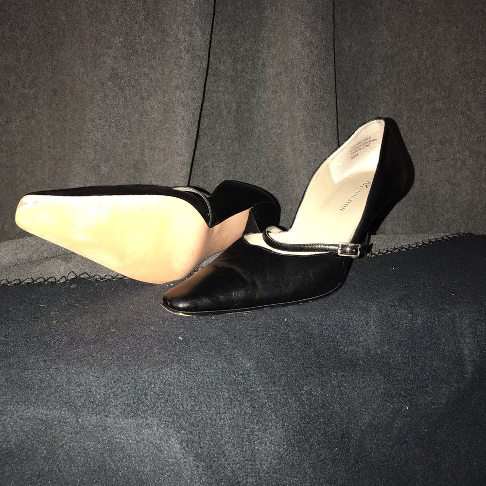 Shoes - Picture 2 of 3